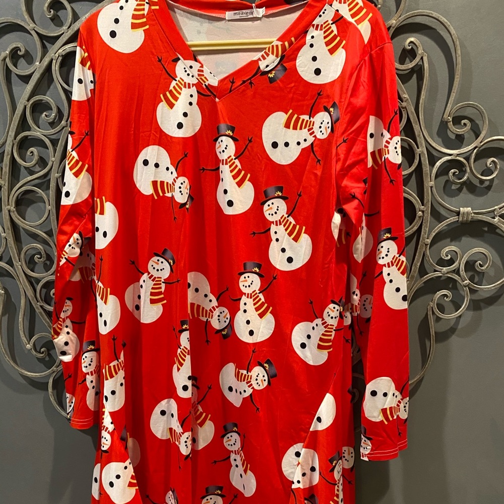 ✅ *Select Dresses: 3 for $25* NWOT slinky knit snowman holiday dress tunic XL